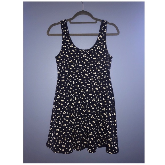 FOREVER 21 floral print skater dress - Picture 8 of 8